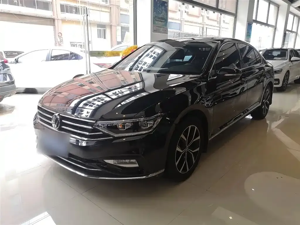 Volkswagen Magotan 2022 из CN, фото 1
