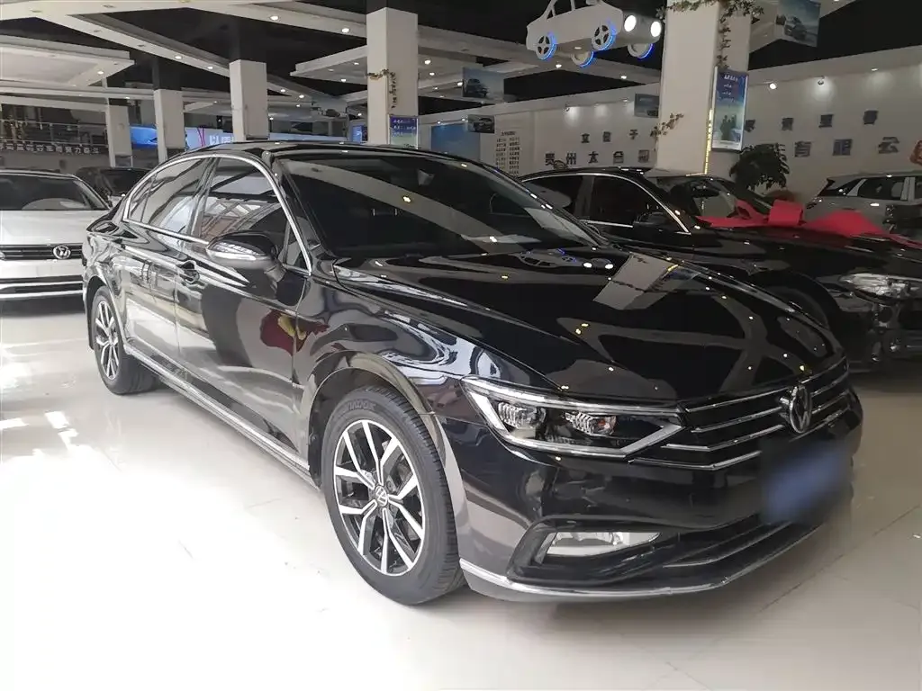 Volkswagen Magotan 2022 из CN, фото 4