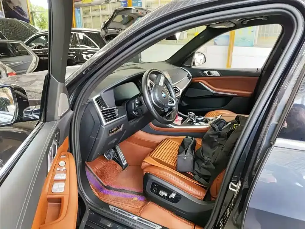 BMW X7 2023 из CN, фото 3