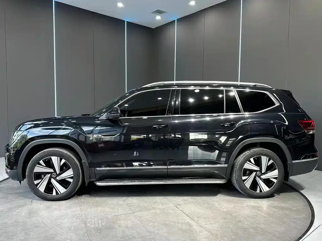 Volkswagen Teramont 2024 из CN, фото 3
