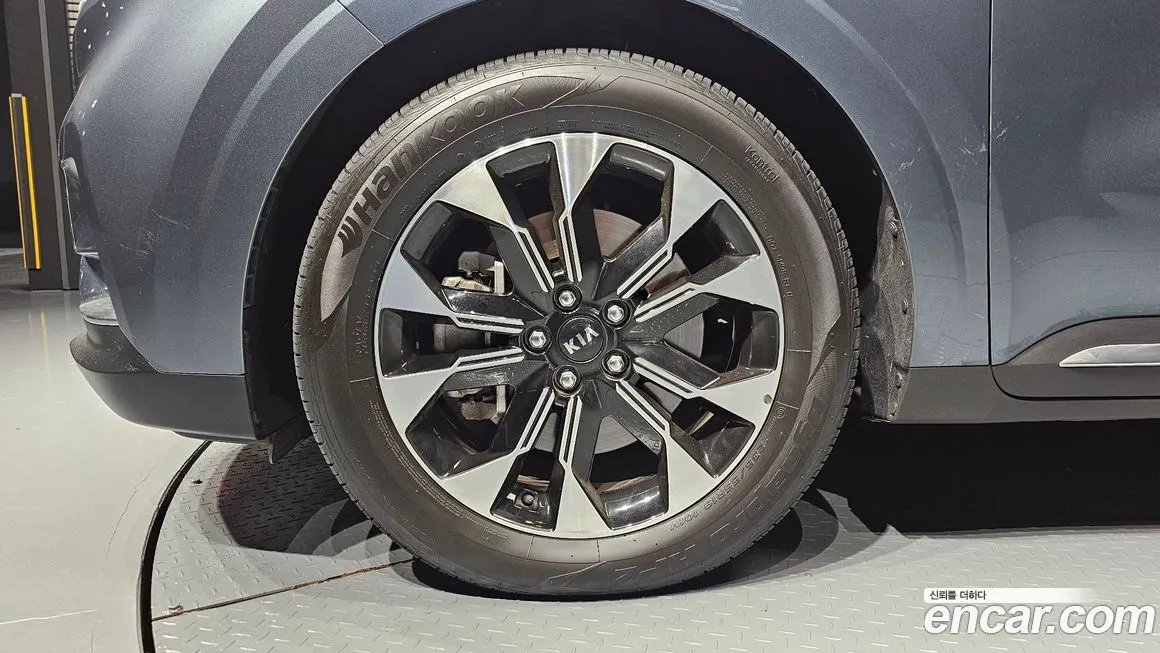 Kia Carnival 2021 из KR, фото 5