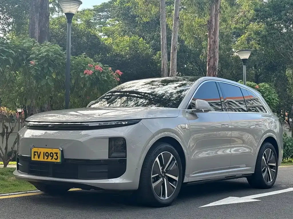 Li Auto L6 2024 из CN, фото 1