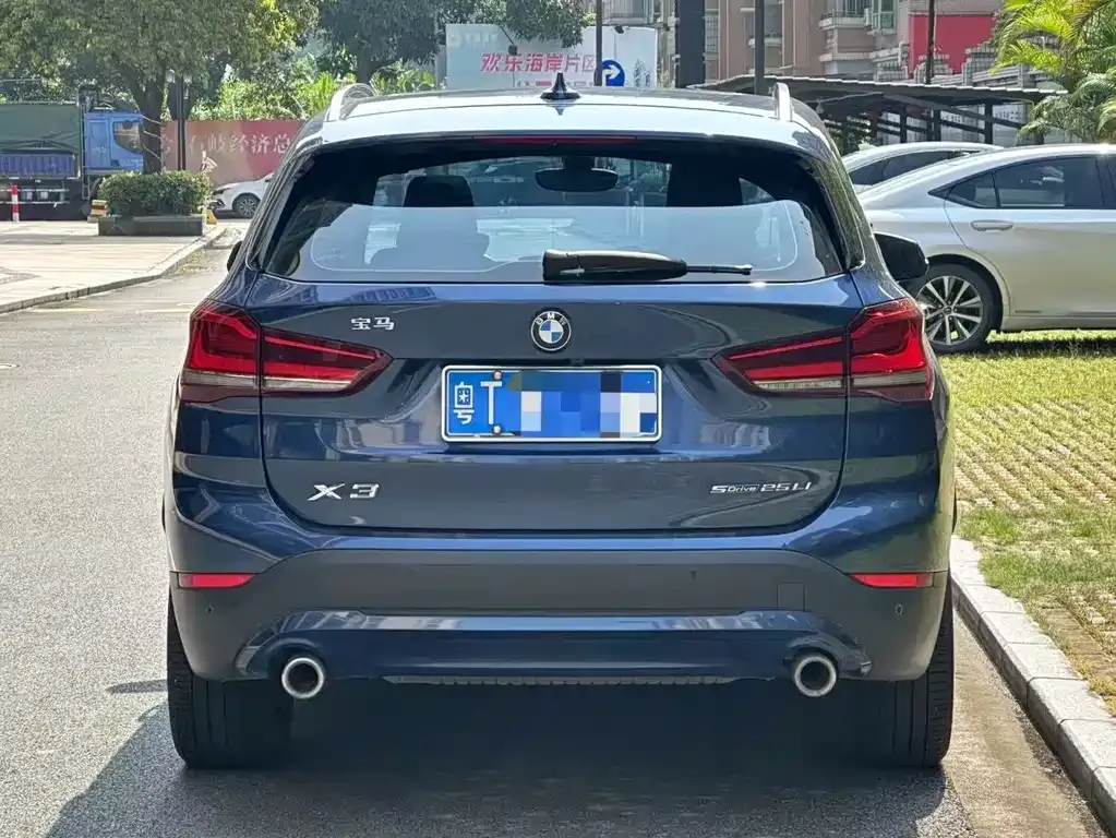 BMW X1 2021 из CN, фото 2