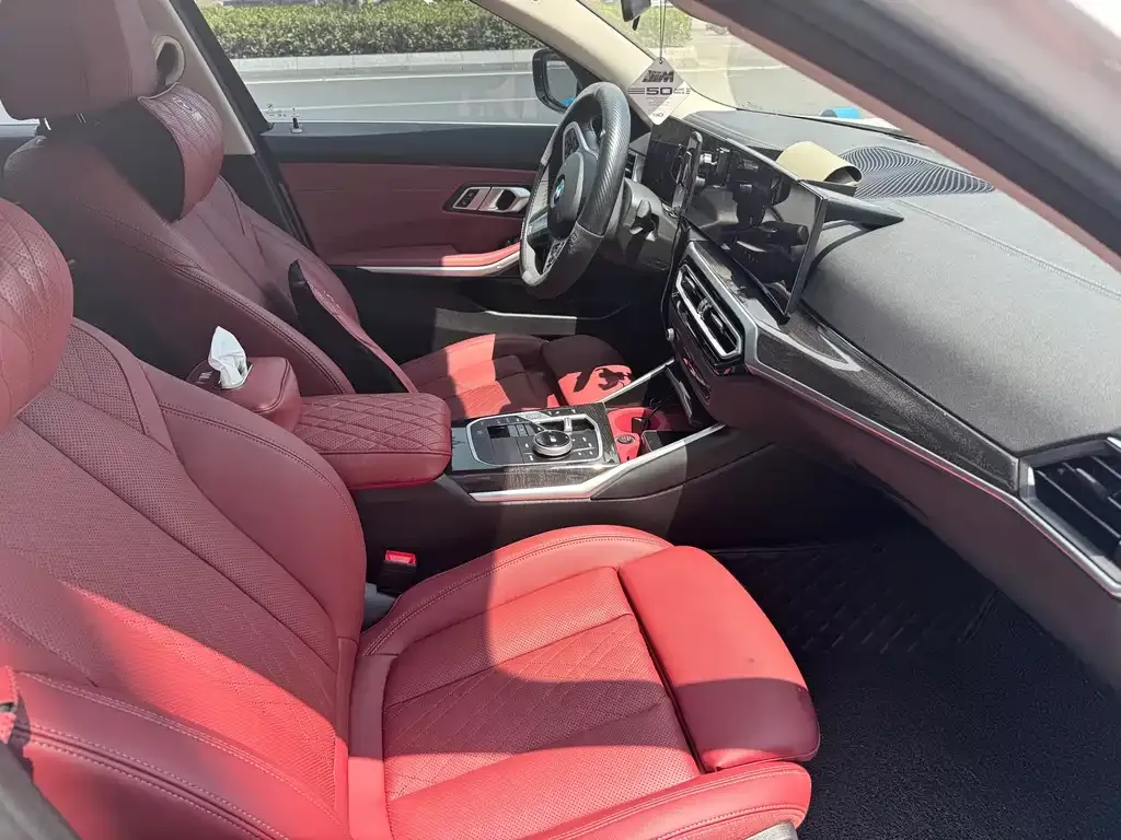 BMW 3 Series 2024 из CN, фото 4