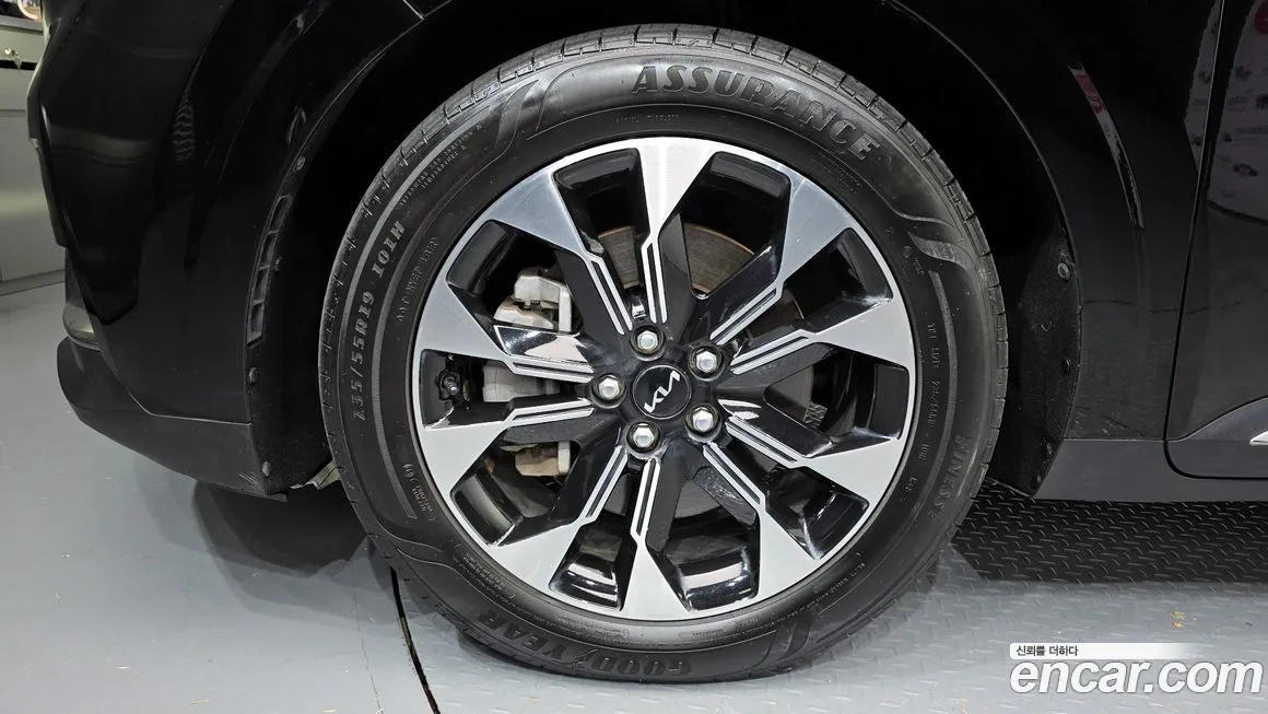 Kia Carnival 2023 из KR, фото 5