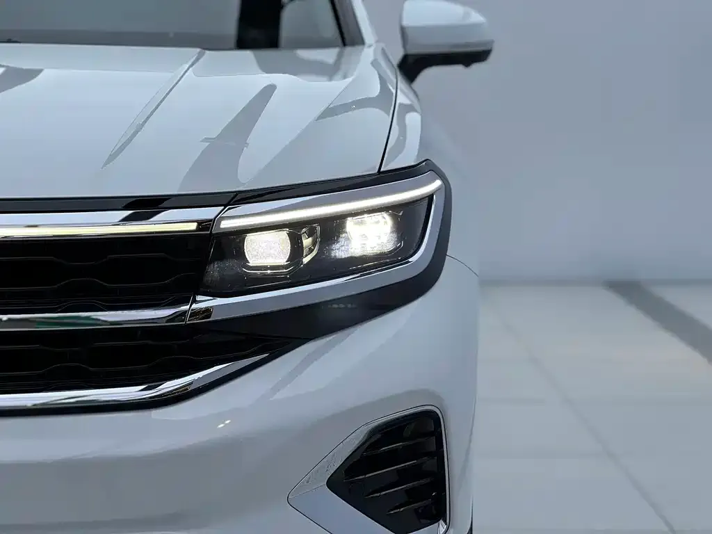 Volkswagen Talagon 2022 из CN, фото 4