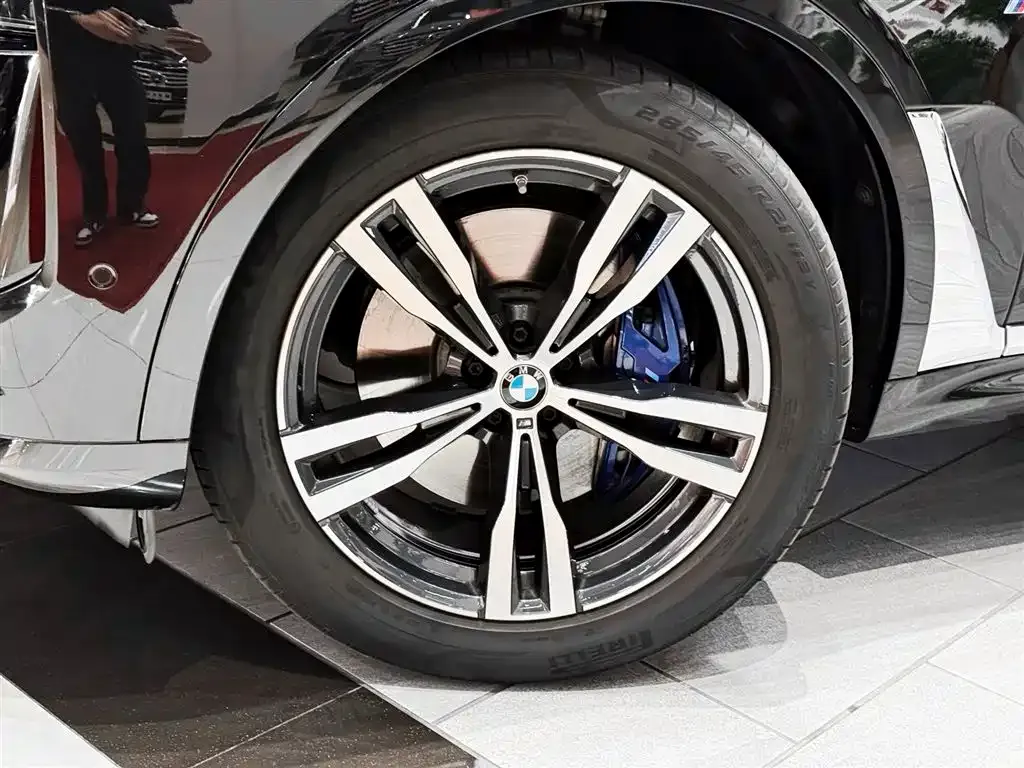 BMW X7 2024 из CN, фото 6