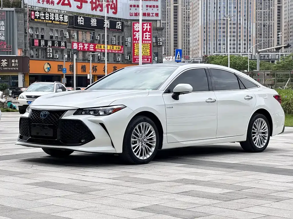 Toyota Avalon 2021 из CN, фото 1