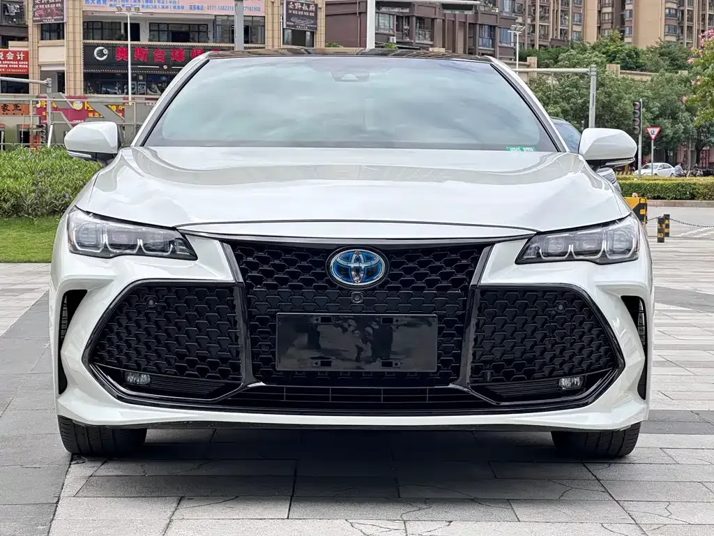 Toyota Avalon 2021 из CN, фото 2