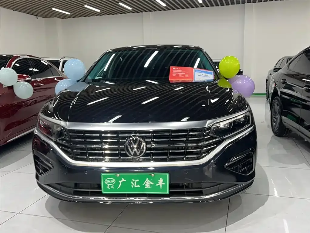 Volkswagen Passat — фото 8