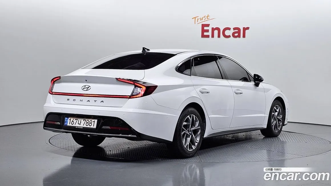 Hyundai Sonata 2022 из KR, фото 2