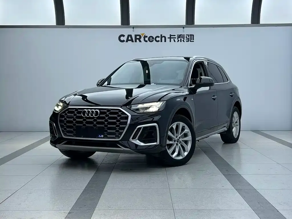 Audi Q5L 2022 из CN, фото 1