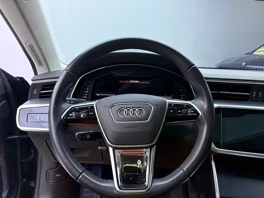 Audi A7 2023 из CN, фото 7