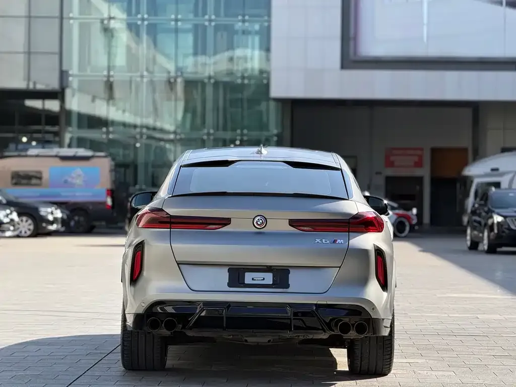BMW X6 M 2022 из CN, фото 7