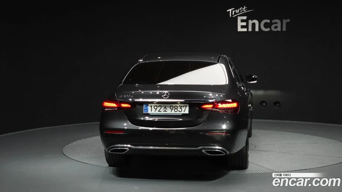 Mercedes-Benz E-Class 2023 из KR, фото 4
