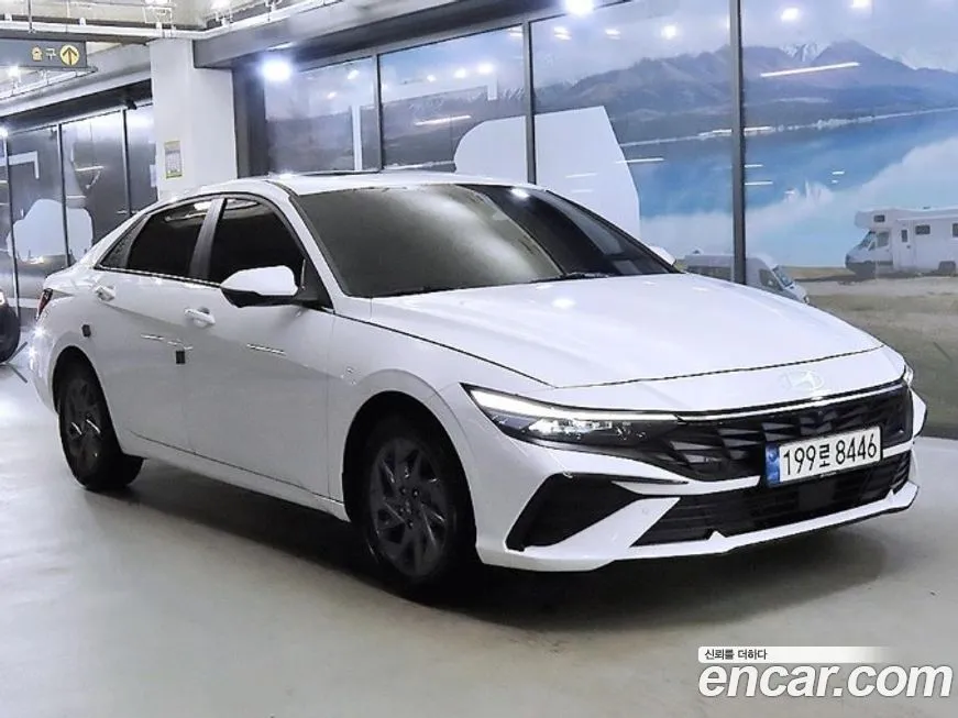 Hyundai AVANTE — фото 1