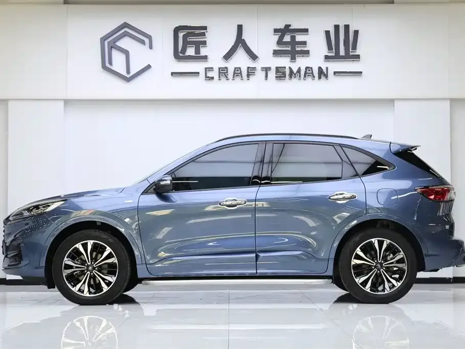 Ford Escape 2022 из CN, фото 4