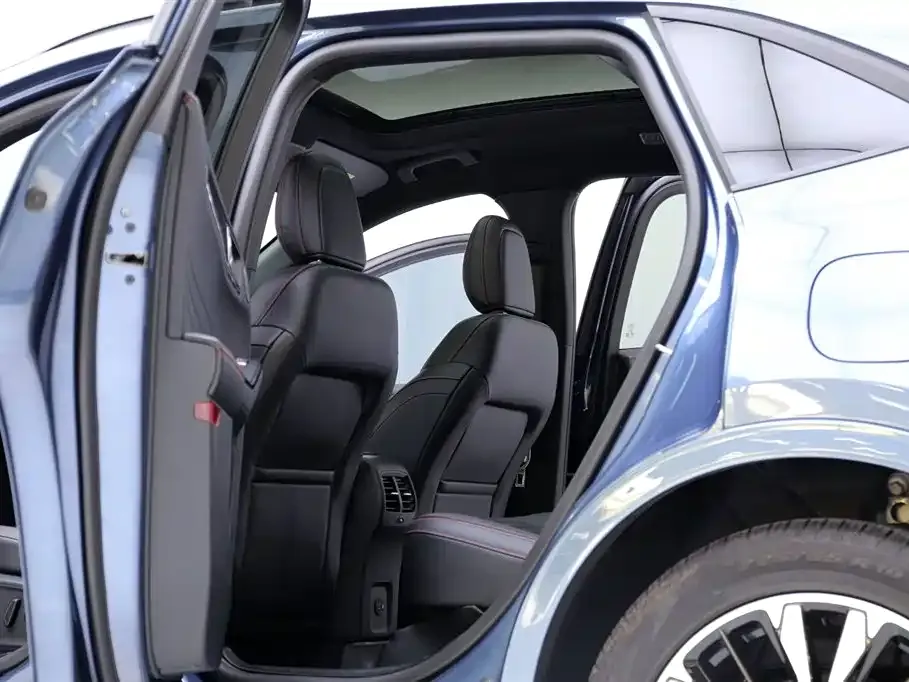 Ford Escape 2022 из CN, фото 6