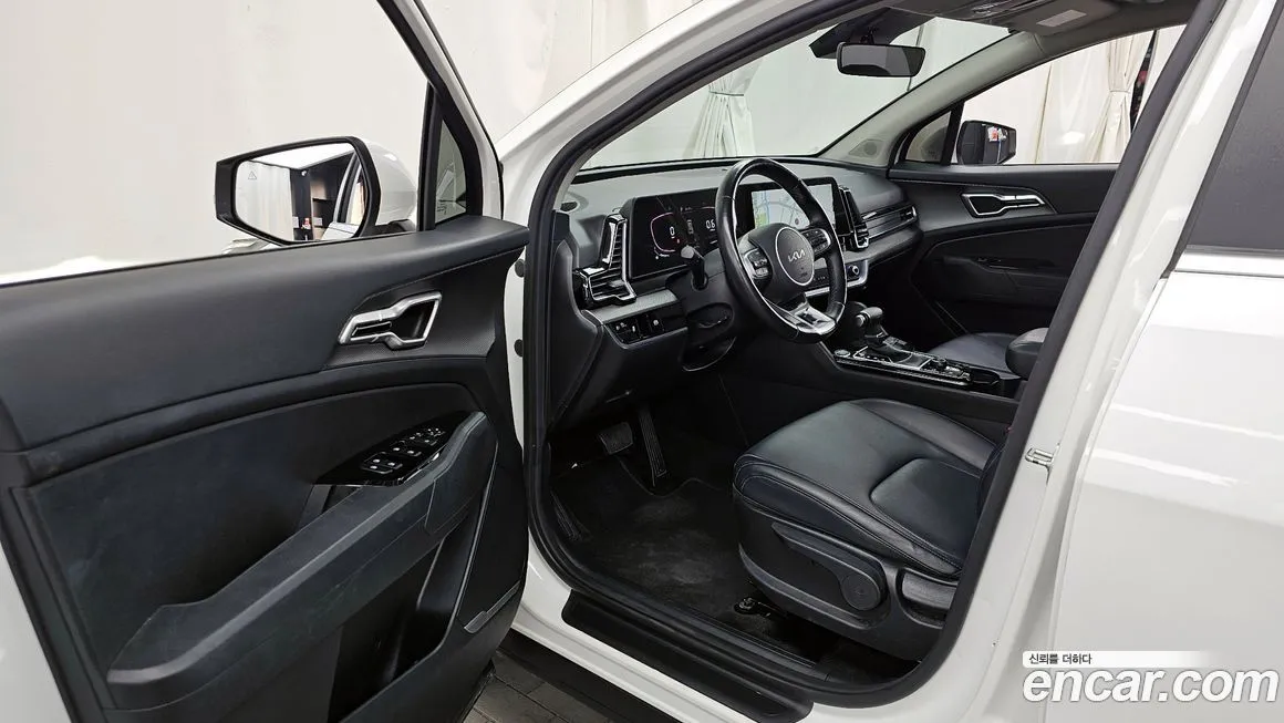 Kia Sportage — фото 10