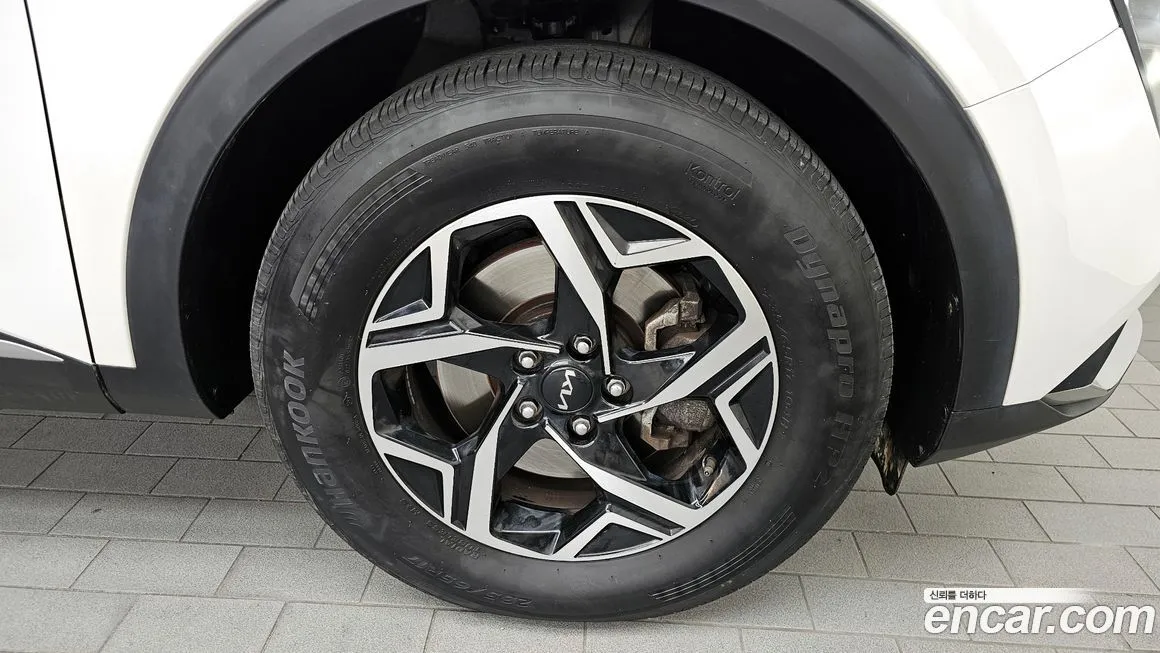 Kia Sportage — фото 5