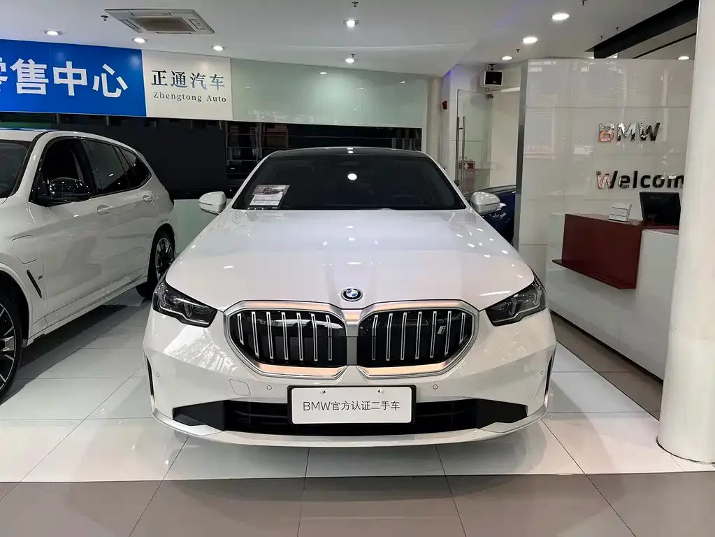 BMW i5 2024 из CN, фото 2