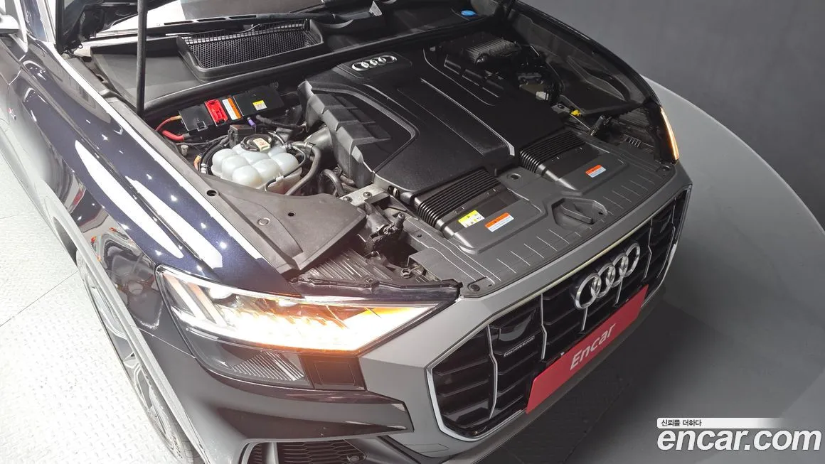 Audi Q8 2021 из KR, фото 6