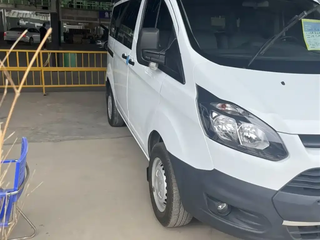 Ford Transit 2021 из CN, фото 4