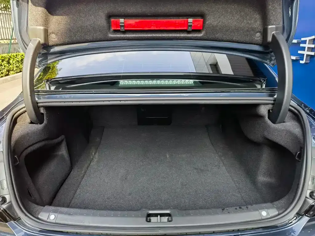 Volvo S90 2022 из CN, фото 5