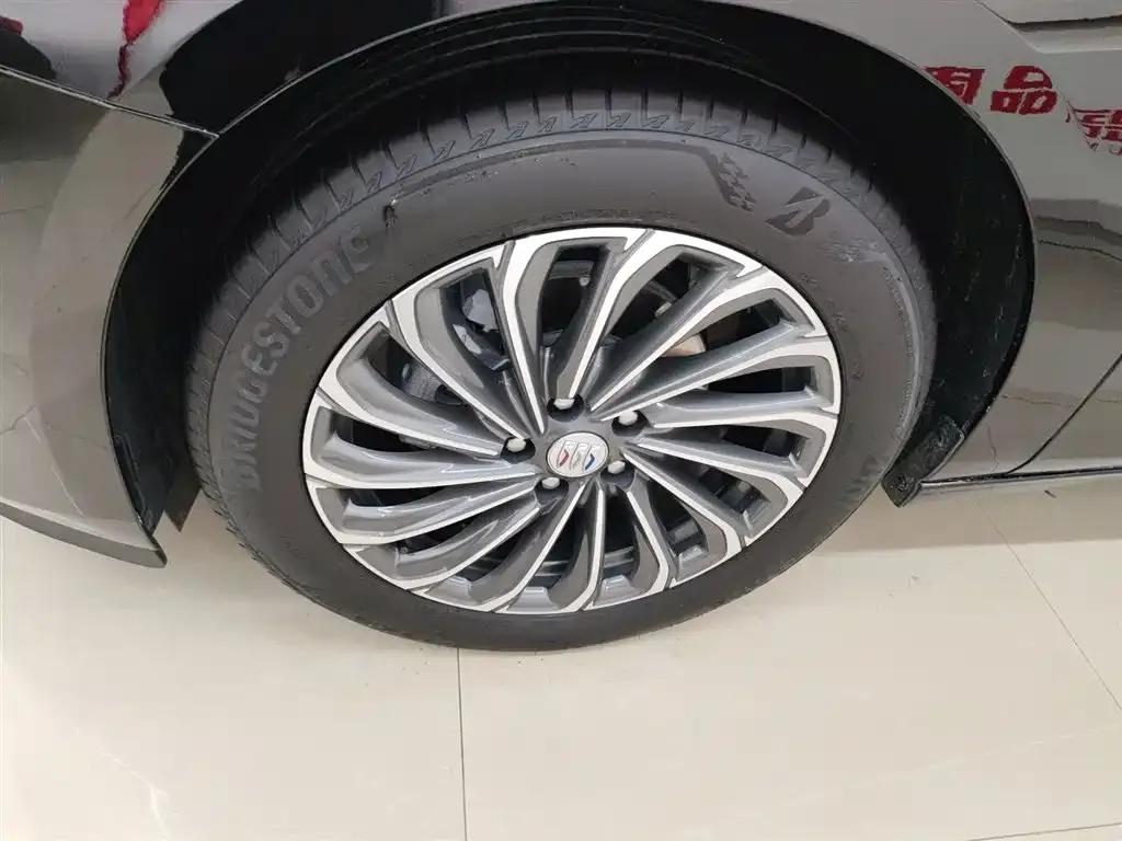 Buick LaCrosse 2024 из CN, фото 5