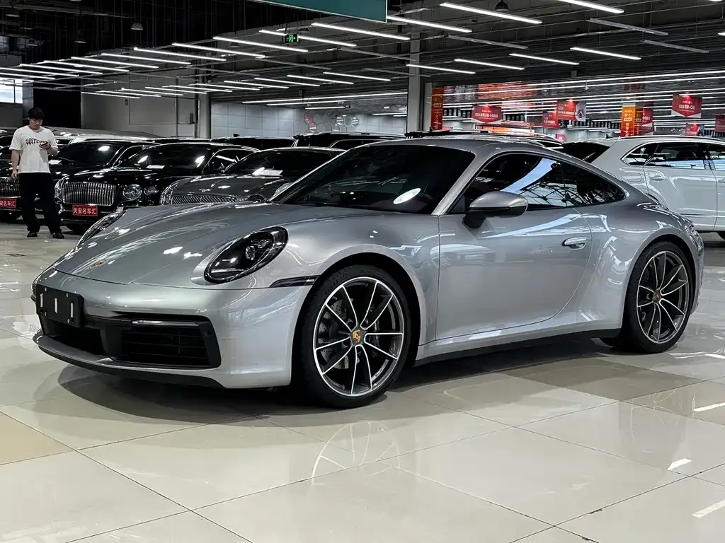 Porsche 911 2024 из CN, фото 1