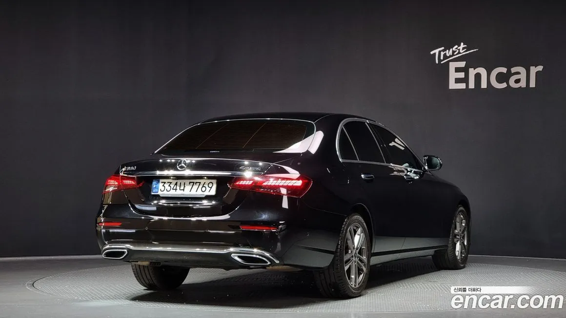 Mercedes-Benz E-Class 2021 из KR, фото 2