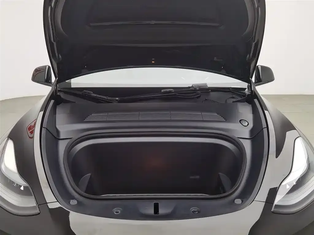 Tesla Model Y 2022 из CN, фото 6
