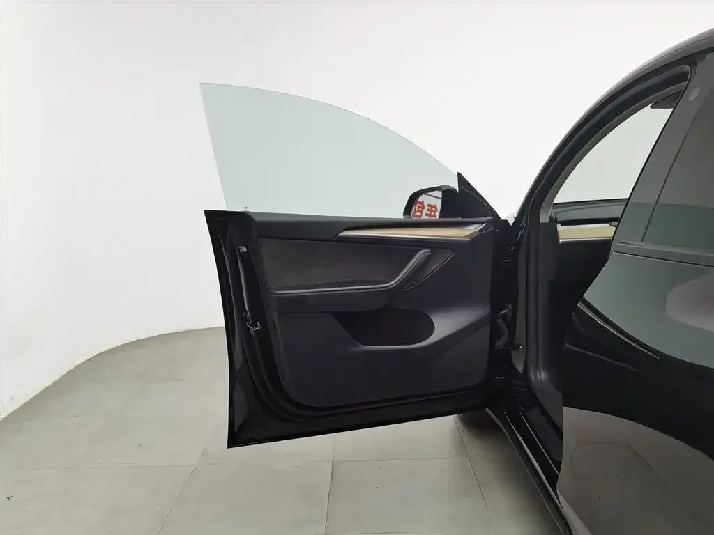 Tesla Model Y 2022 из CN, фото 8