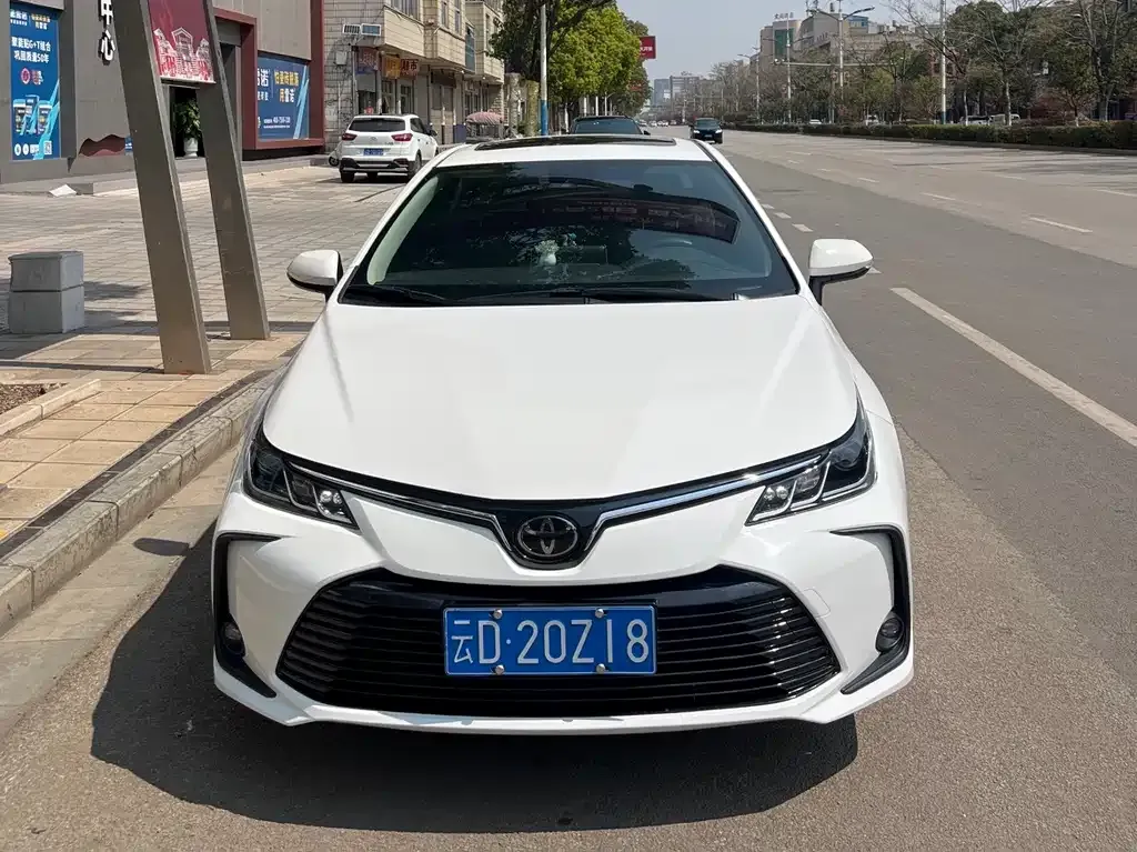Toyota Corolla 2021 из CN, фото 2
