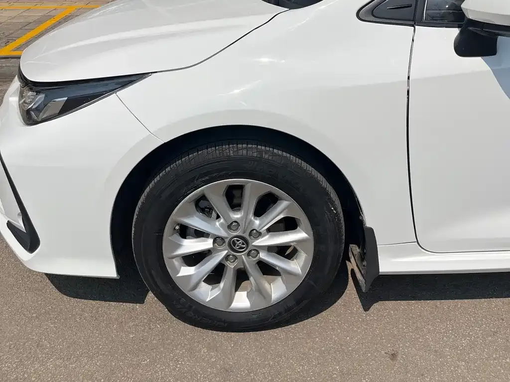 Toyota Corolla 2021 из CN, фото 7