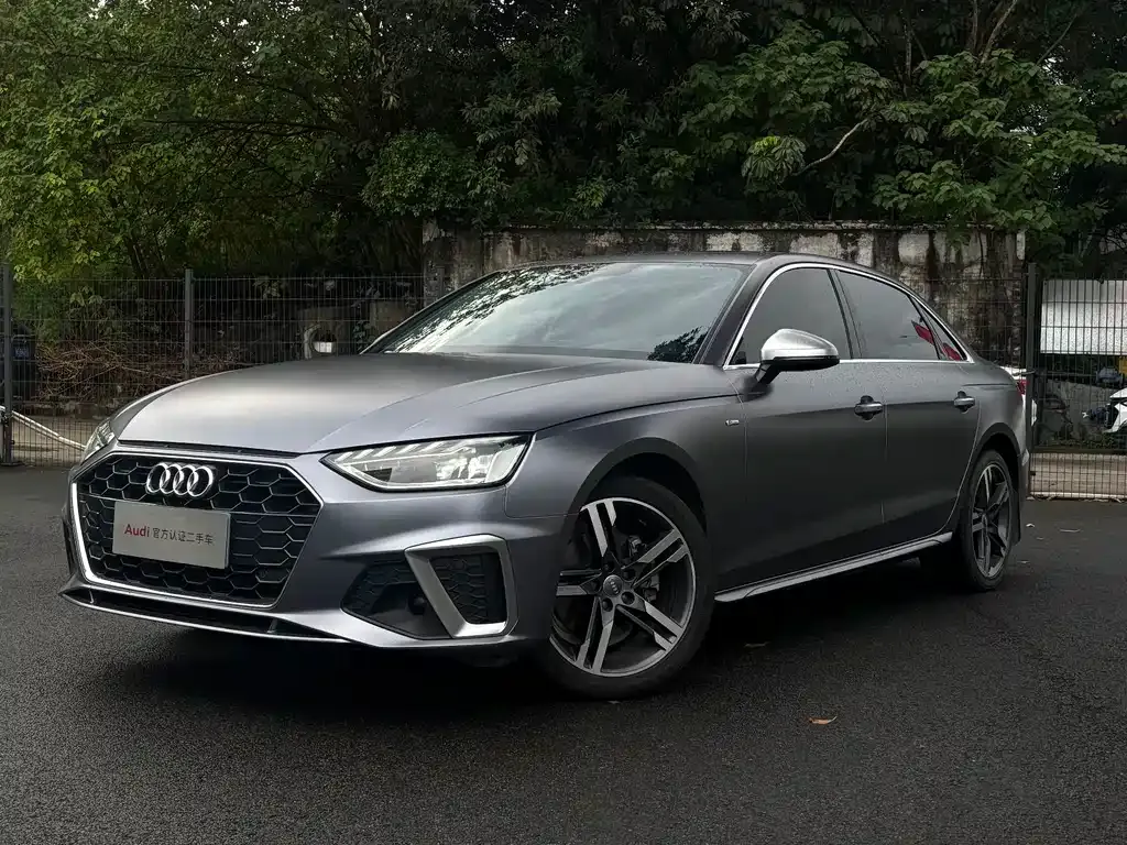 Audi A4L 2021 из CN, фото 1