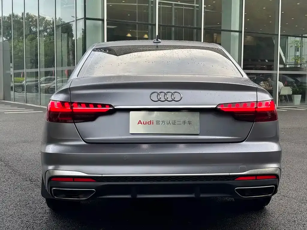 Audi A4L 2021 из CN, фото 5