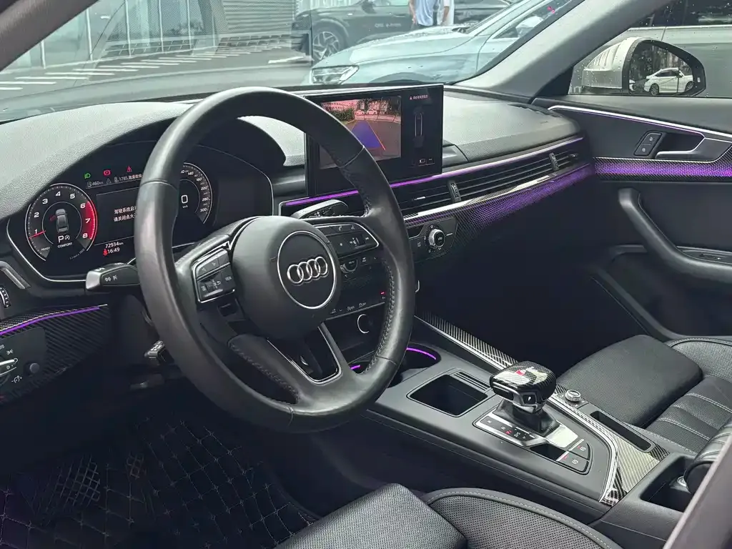 Audi A4L 2021 из CN, фото 9