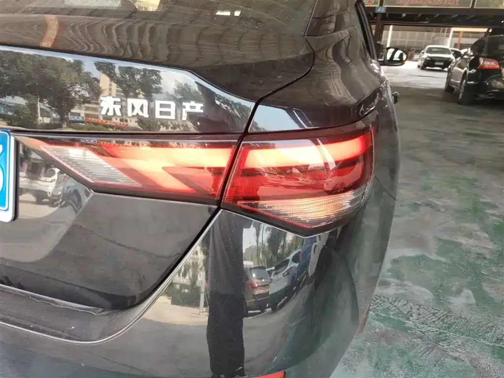 Nissan Sylphy 2022 из CN, фото 8
