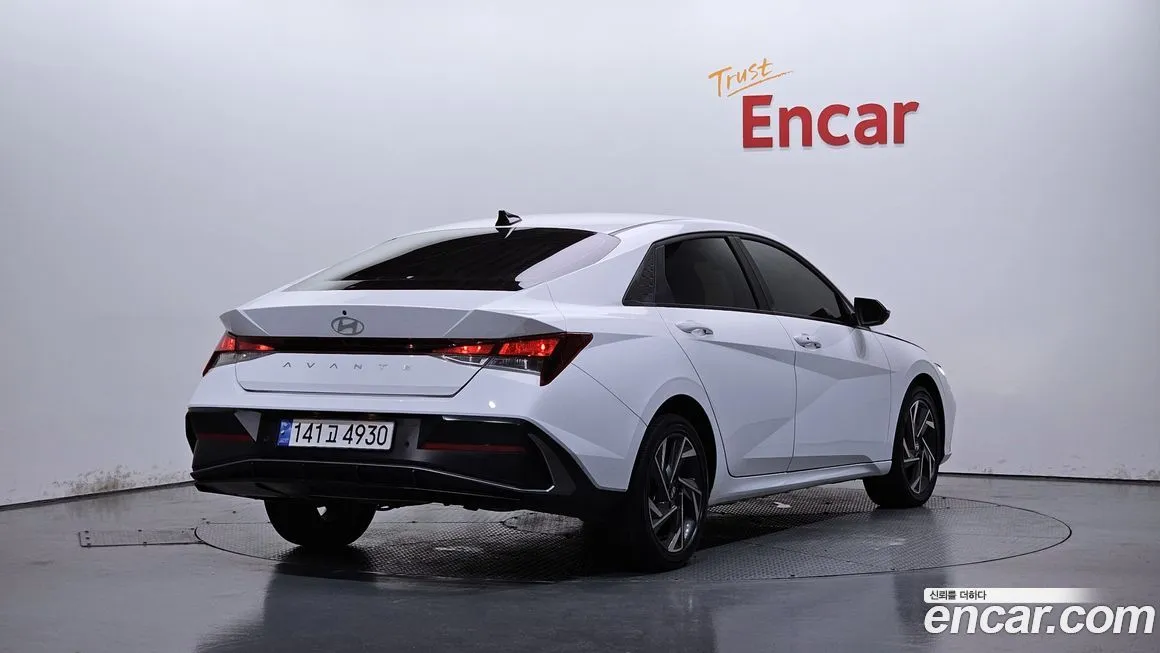 Hyundai AVANTE 2024 из KR, фото 2
