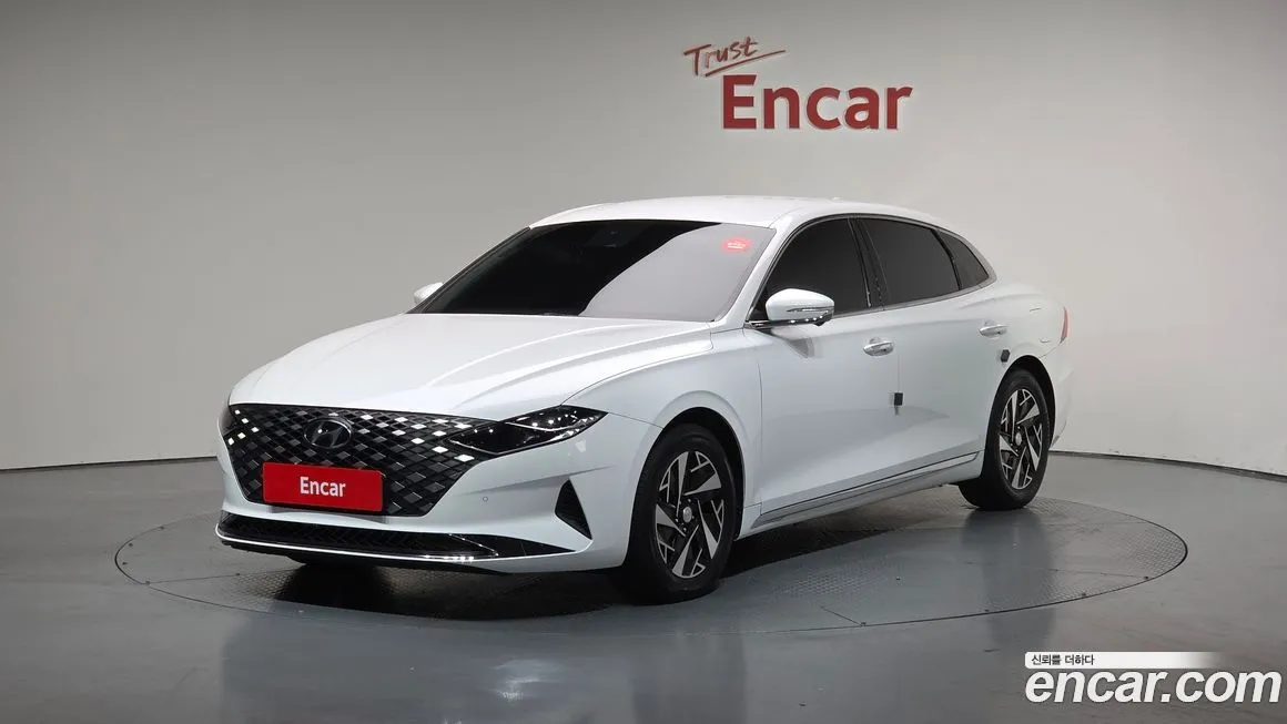 Hyundai Grandeur 2022 из KR, фото 1