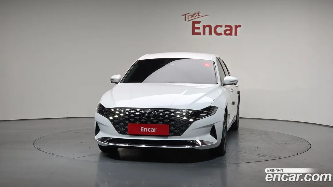 Hyundai Grandeur 2022 из KR, фото 3