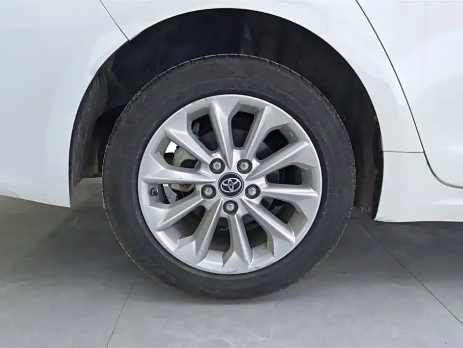Toyota Corolla 2022 из CN, фото 6