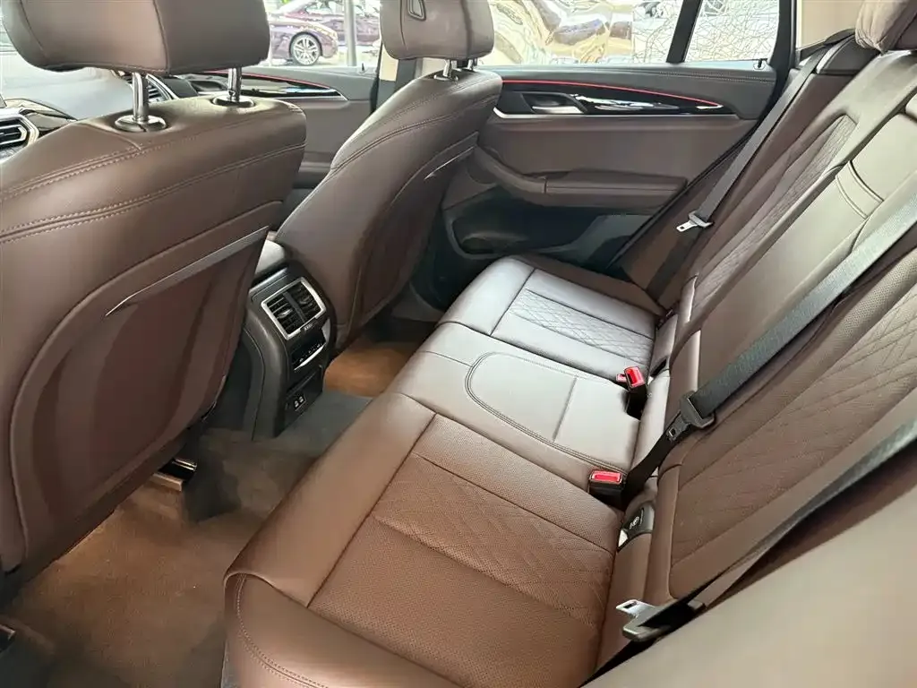 BMW X3 2024 из CN, фото 8