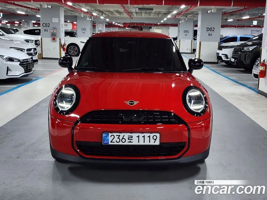 Mini Cooper 2025 из KR, фото 3