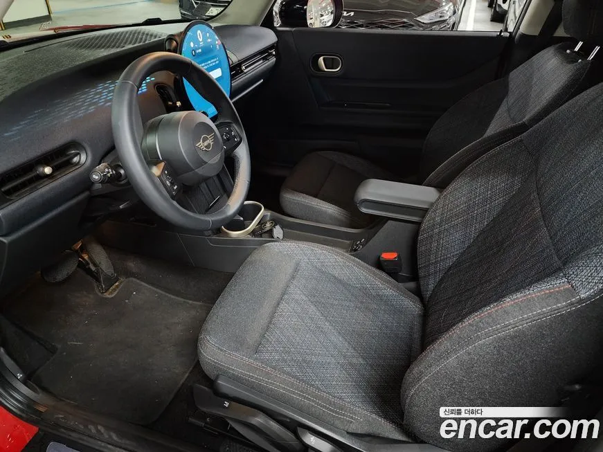 Mini Cooper 2025 из KR, фото 9