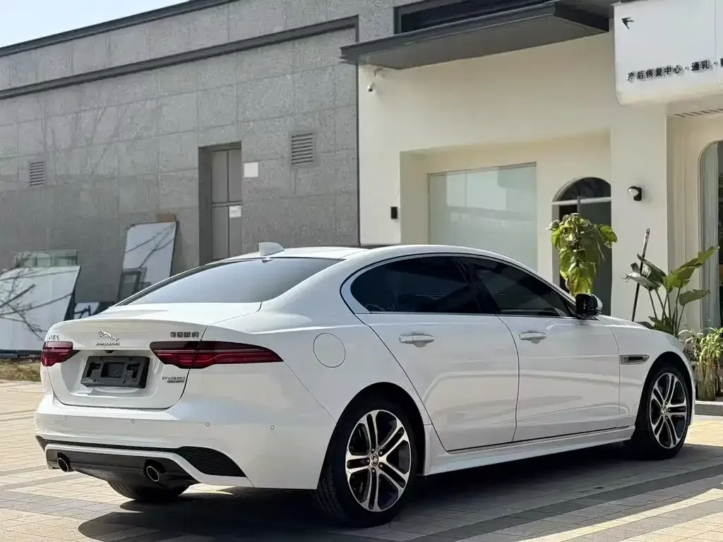 Jaguar XEL 2021 из CN, фото 4