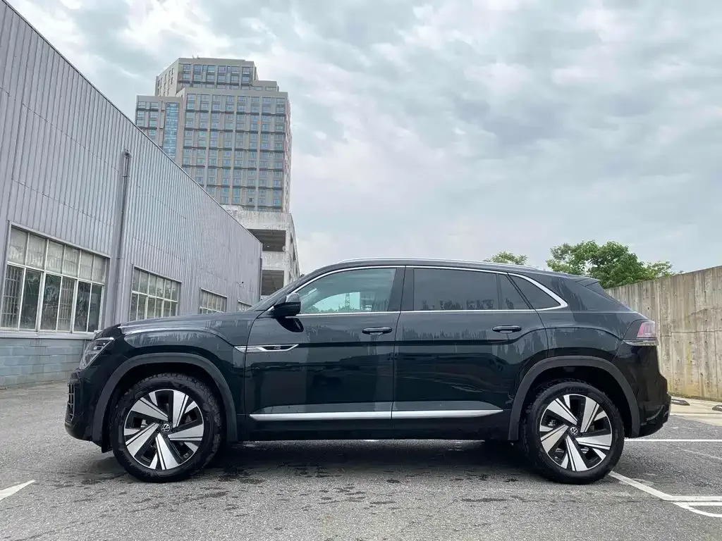 Volkswagen Teramont 2024 из CN, фото 5