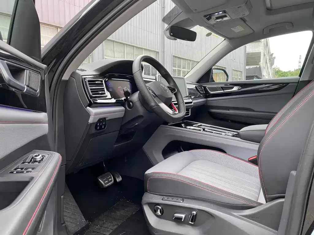 Volkswagen Teramont 2024 из CN, фото 6