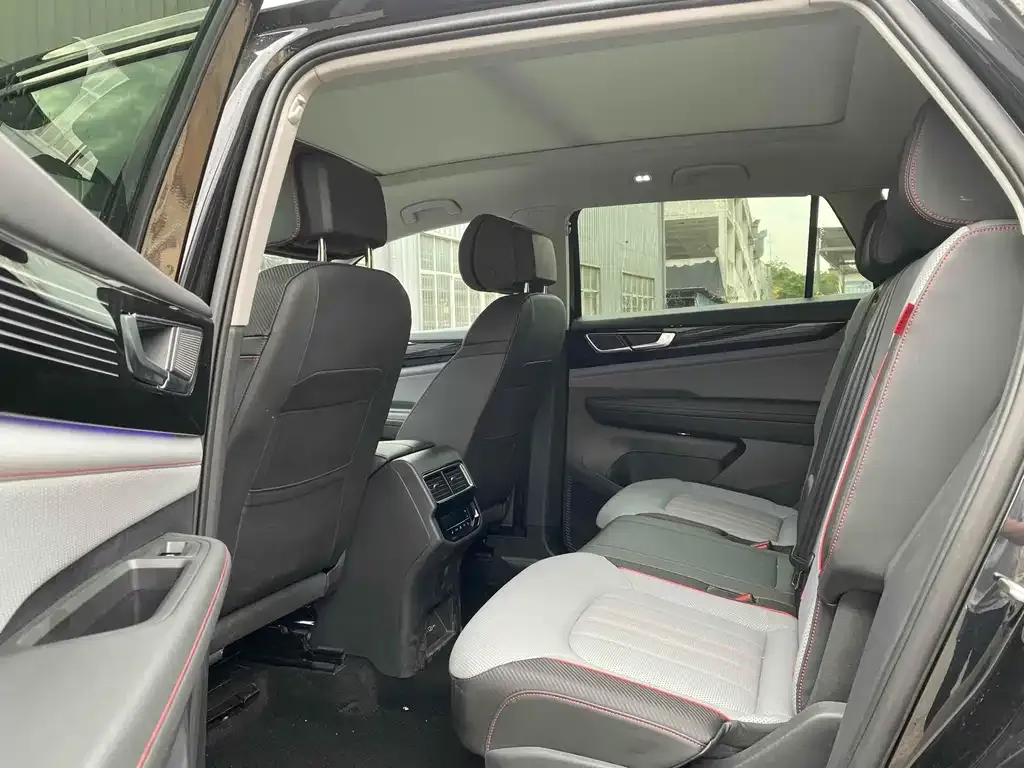 Volkswagen Teramont 2024 из CN, фото 8